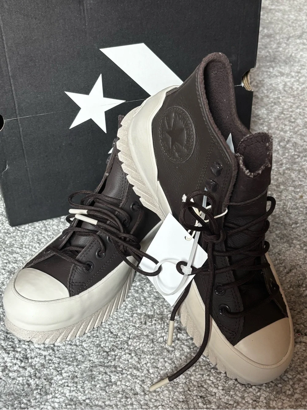 Converse Chuck Taylor All Star Lugged Winter 2.0 high-top boots
